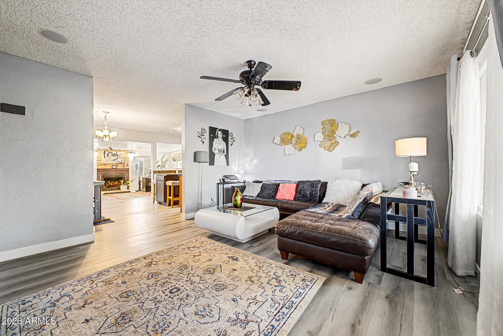 2208 W SILVERGATE Drive, Chandler, AZ 85224 — photo 11 of 57