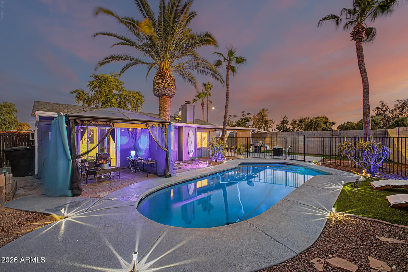 2208 W SILVERGATE Drive, Chandler, AZ 85224 — photo 32 of 57