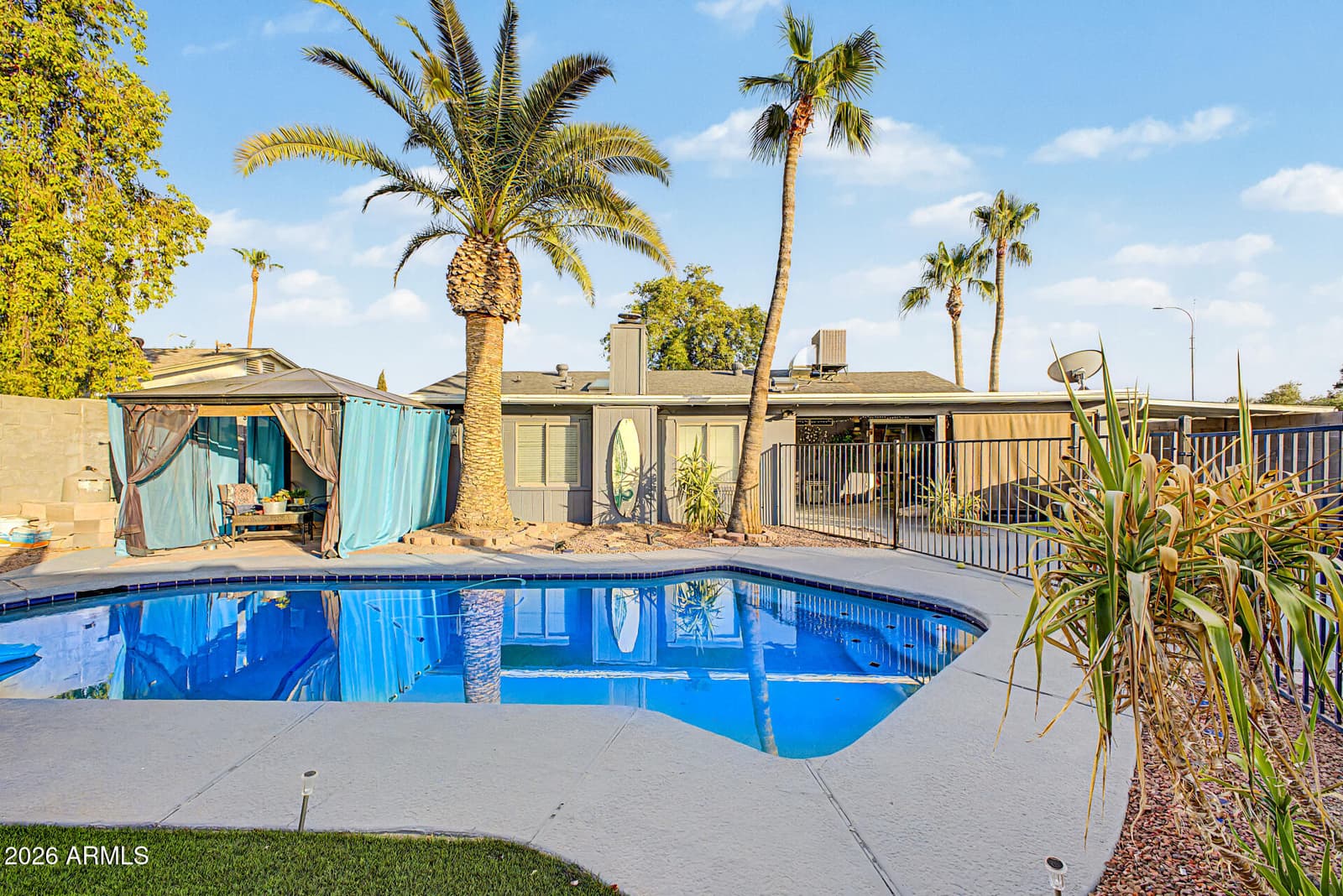 2208 W SILVERGATE Drive, Chandler, AZ 85224 — photo 41 of 57