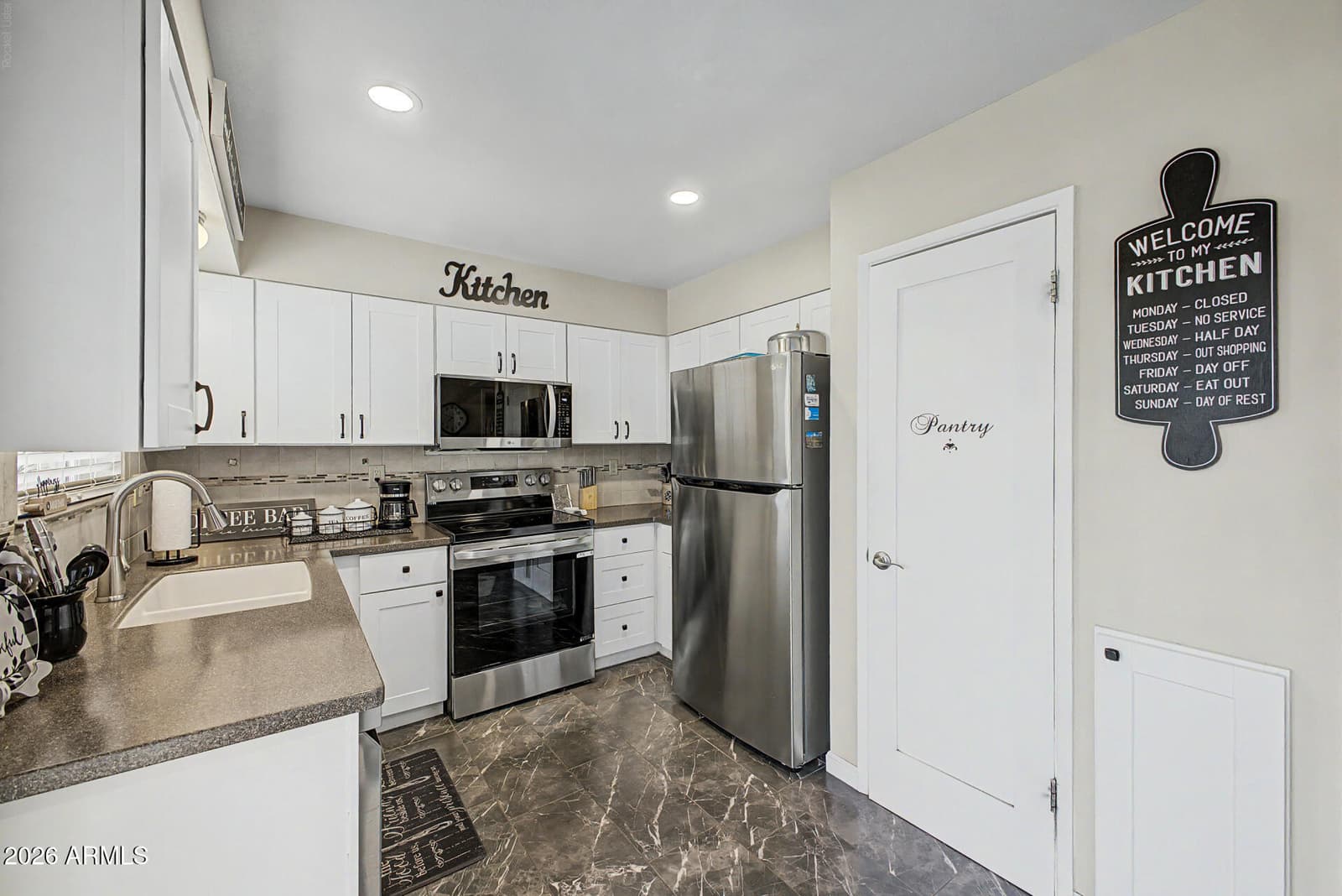 10732 W CARON Drive, Sun City, AZ 85351 — photo 17 of 43