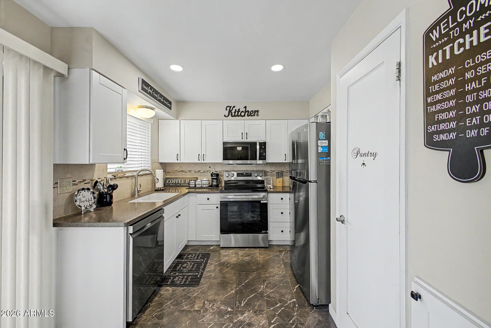 10732 W CARON Drive, Sun City, AZ 85351 — photo 18 of 43
