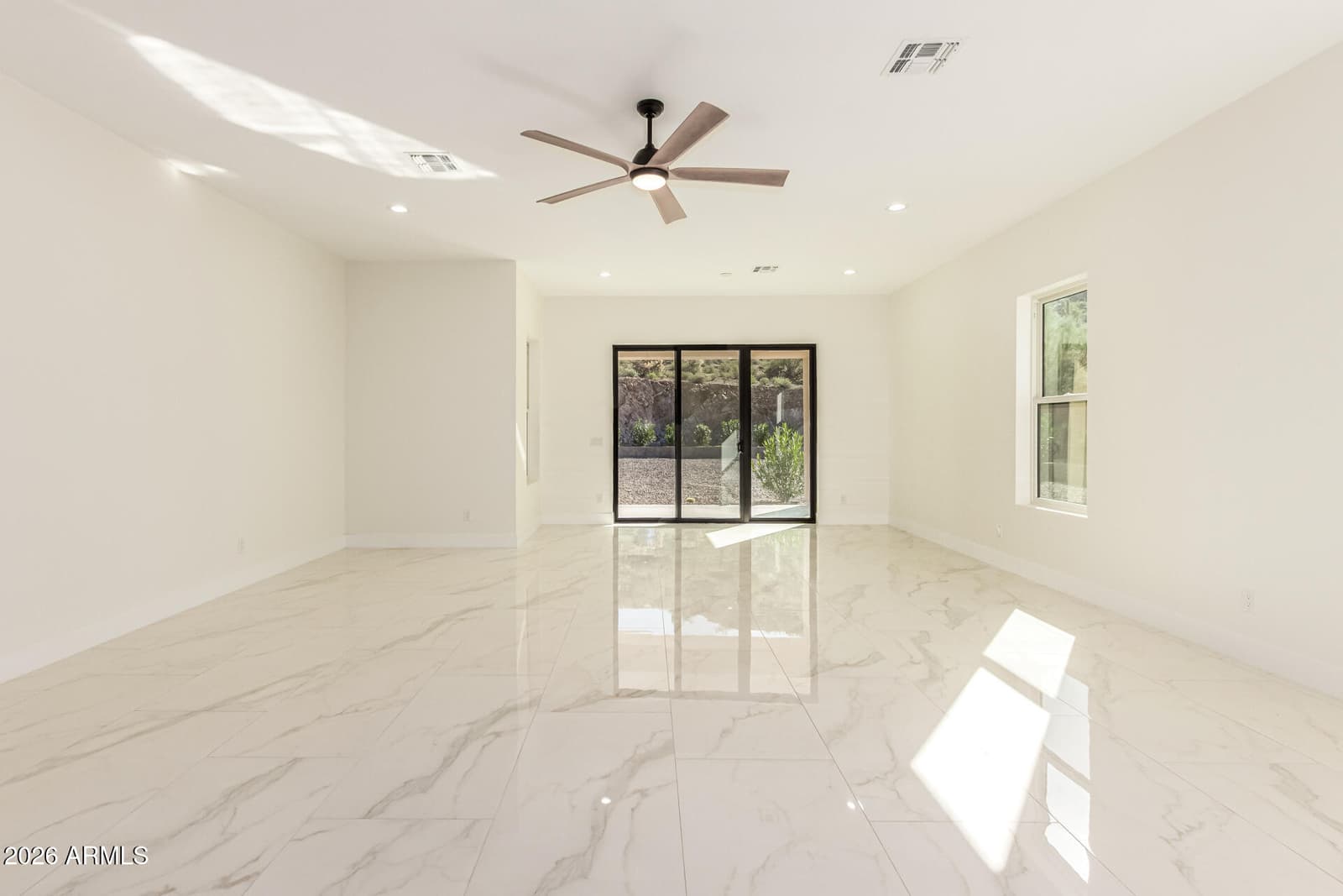 9357 W CANYON VERDE Drive, Casa Grande, AZ 85194 — photo 17 of 91