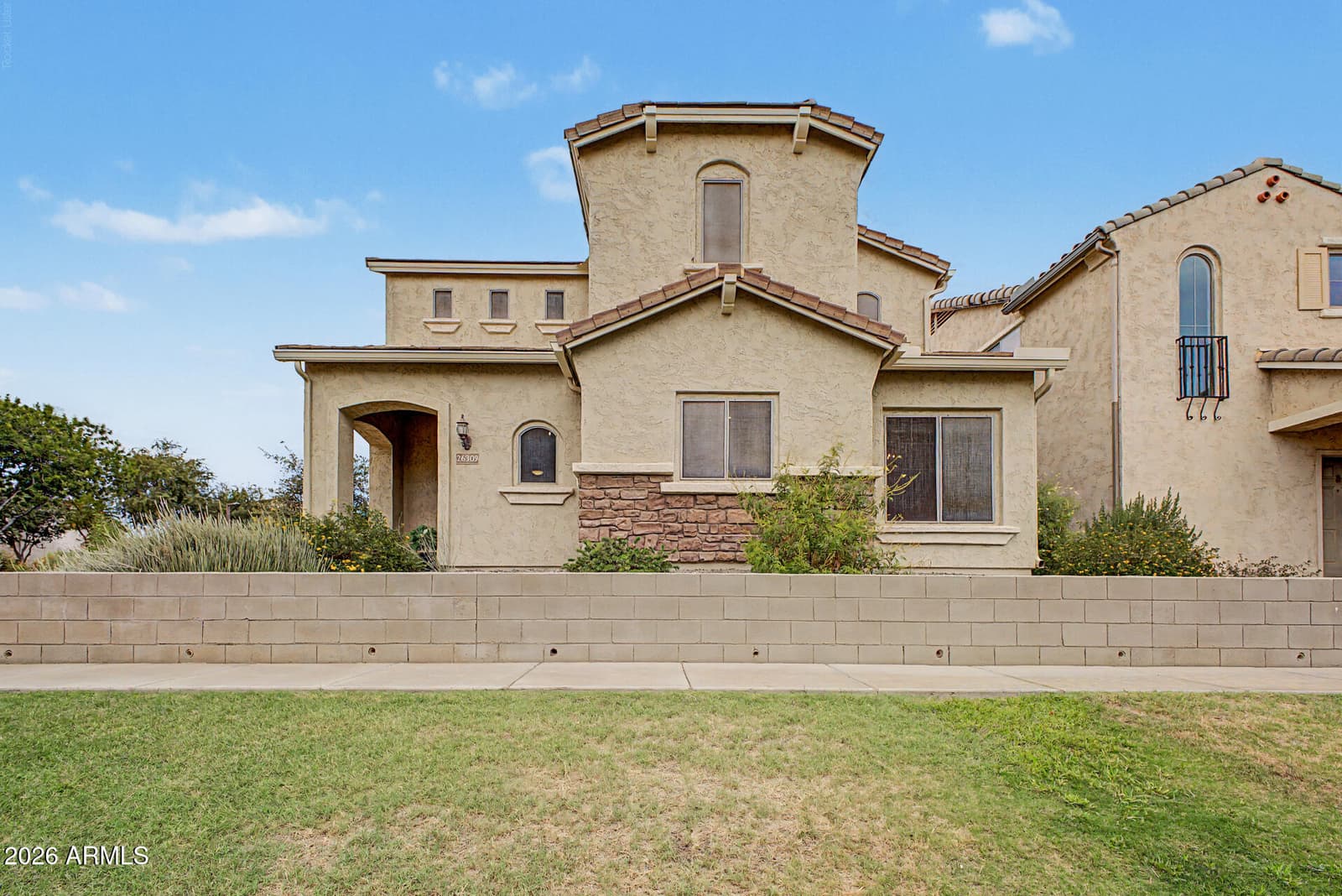 26309 N BABBLING BROOK Drive, Phoenix, AZ 85083 — photo 2 of 33