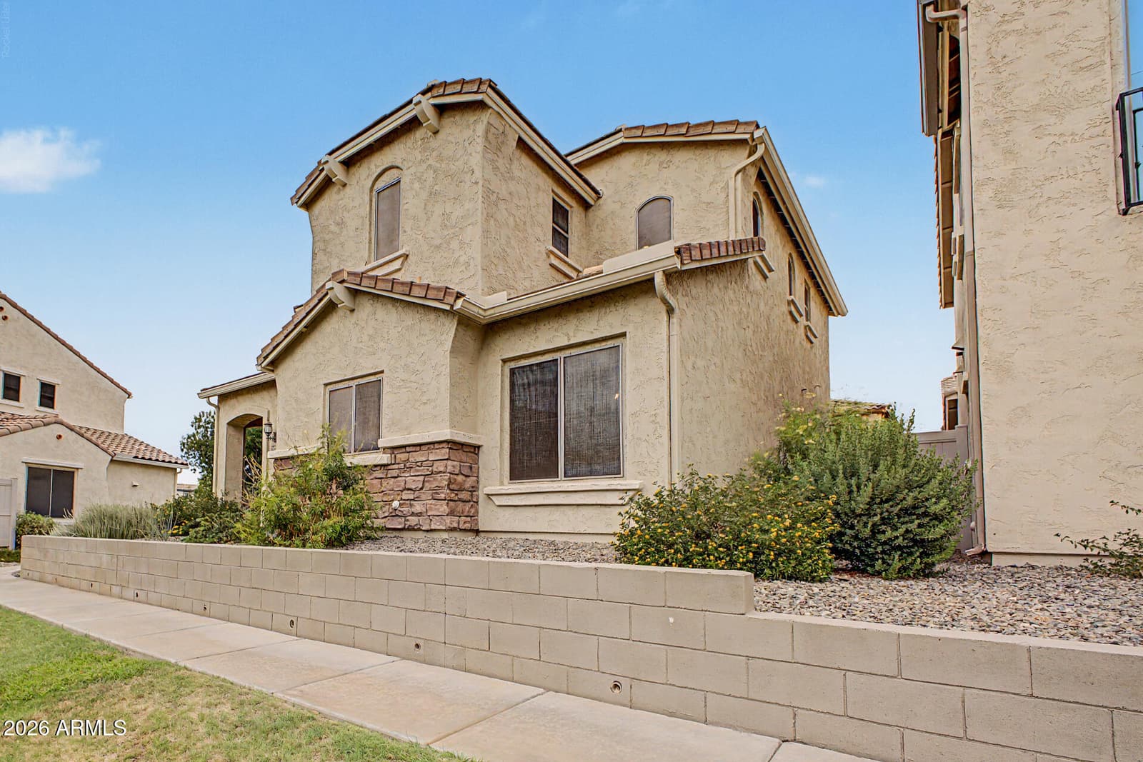 26309 N BABBLING BROOK Drive, Phoenix, AZ 85083 — photo 3 of 33