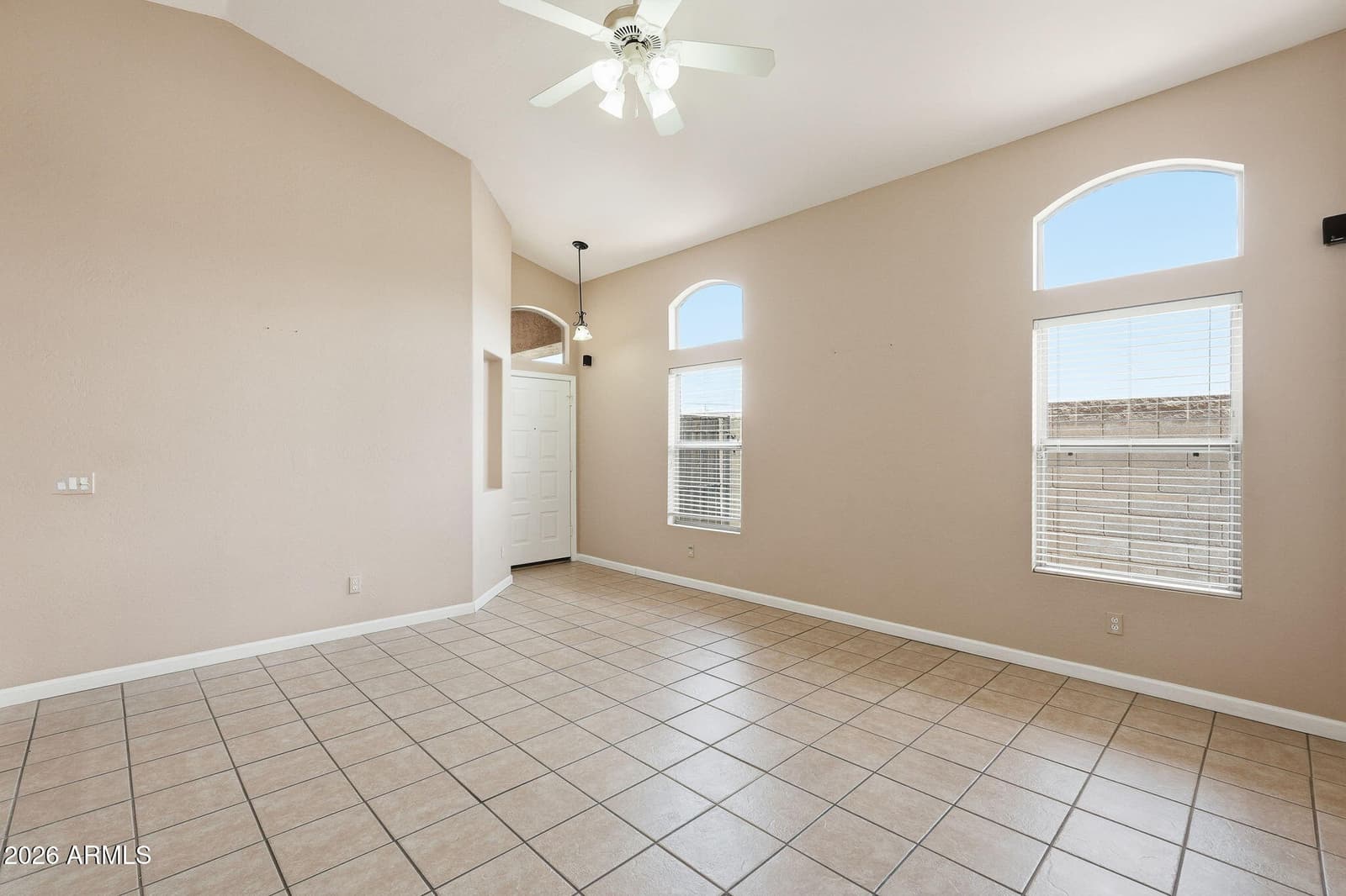 7265 E Knoll Street, Mesa, AZ 85207 — photo 6 of 42