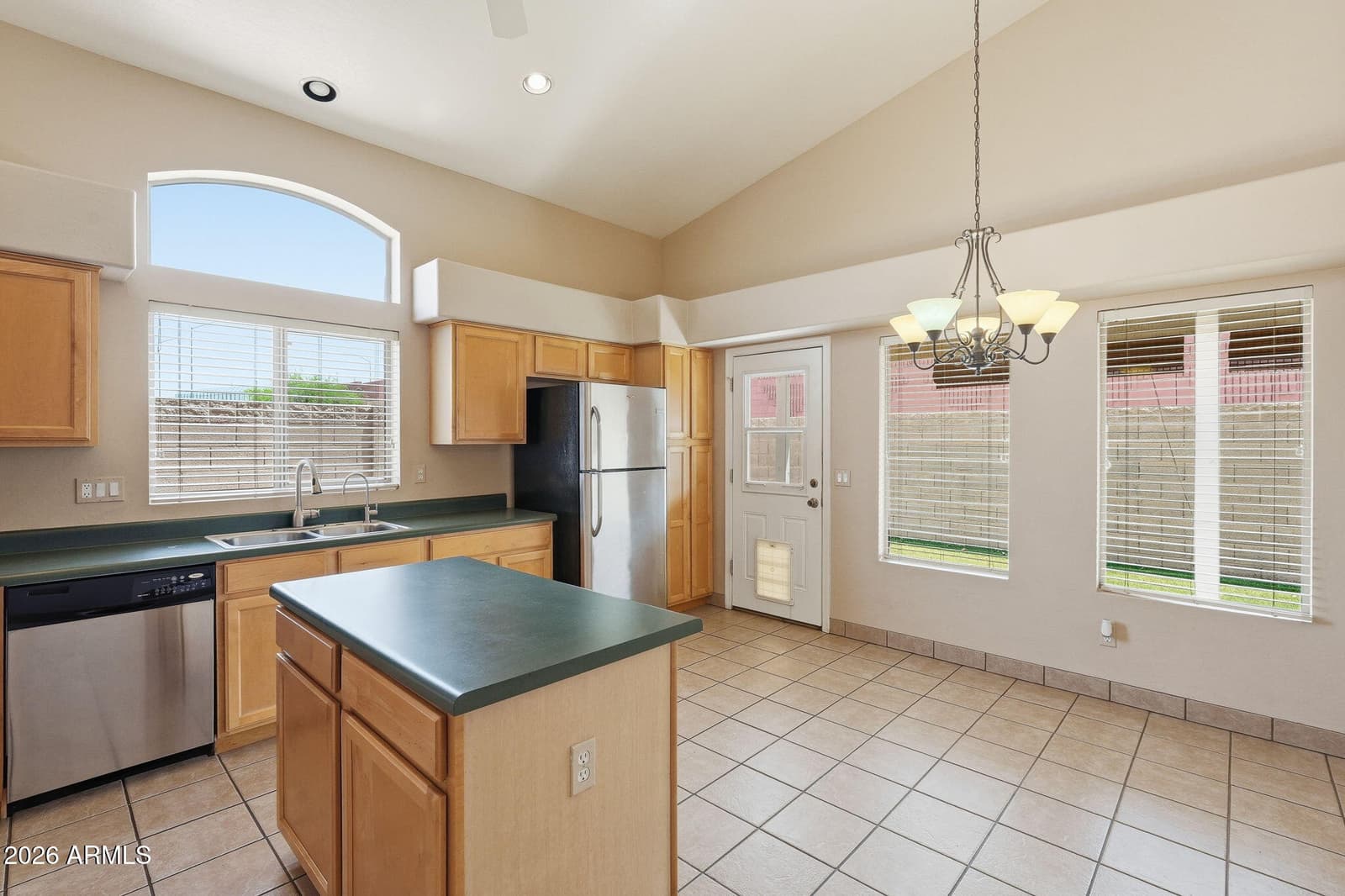 7265 E Knoll Street, Mesa, AZ 85207 — photo 9 of 42