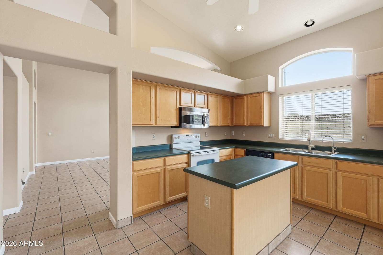 7265 E Knoll Street, Mesa, AZ 85207 — photo 10 of 42