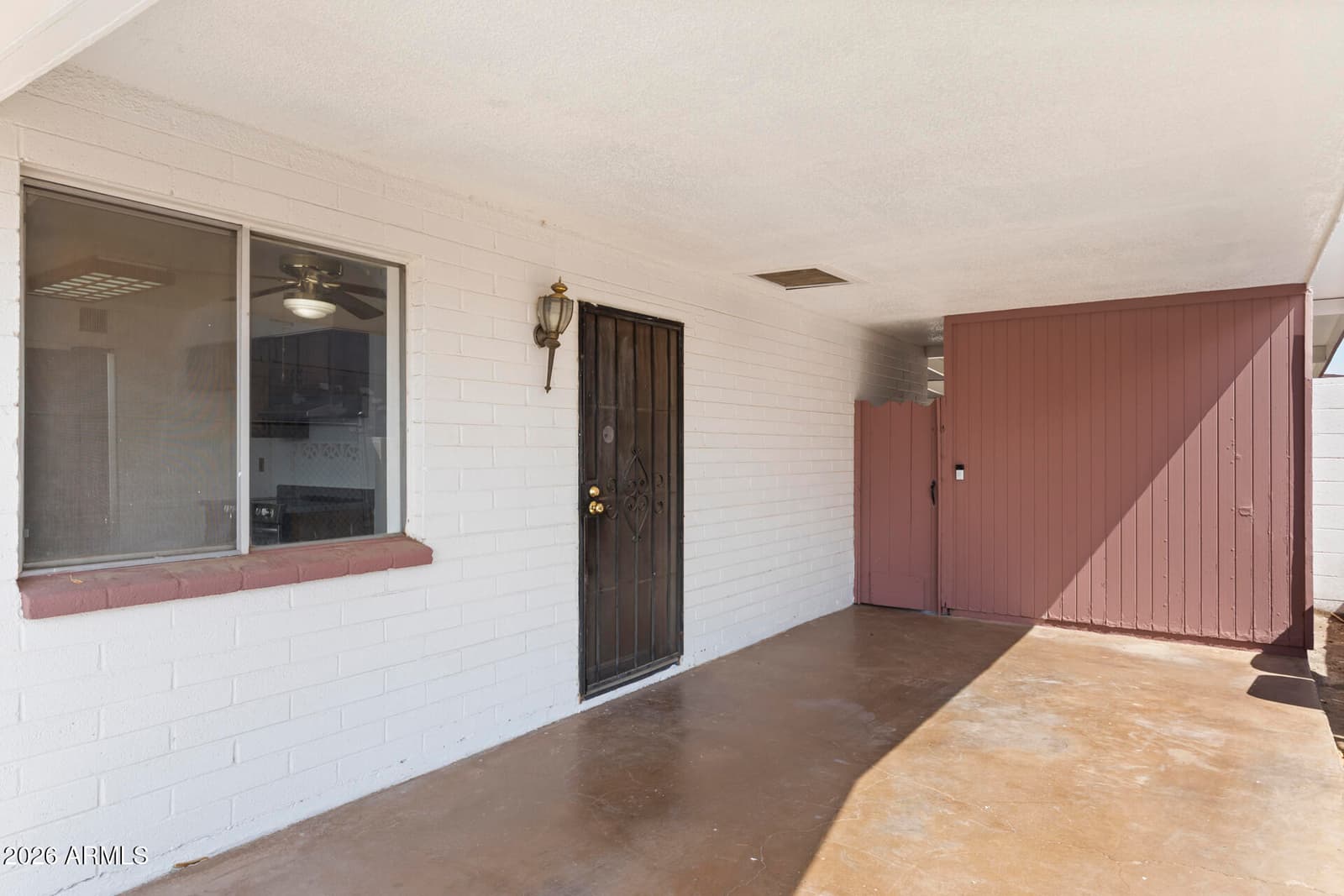 2242 E CHIPMAN Road, Phoenix, AZ 85040 — photo 3 of 25