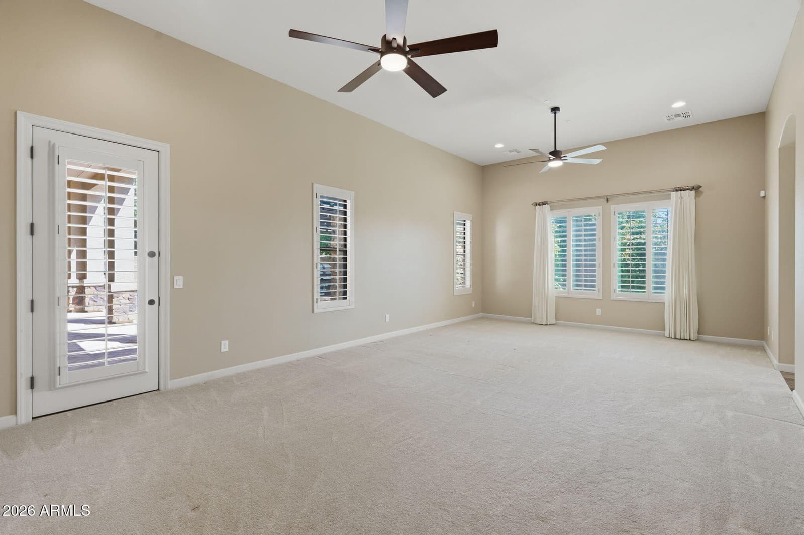 2471 E ROBIN Court, Gilbert, AZ 85296 — photo 18 of 47
