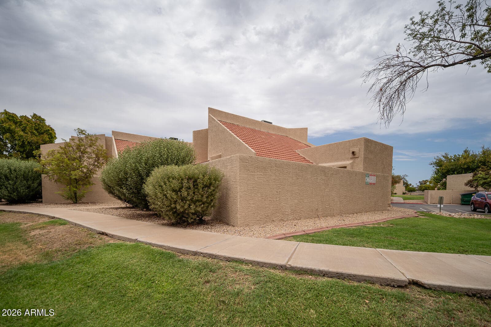 4145 W BOCA RATON Road, Phoenix, AZ 85053 — photo 26 of 29