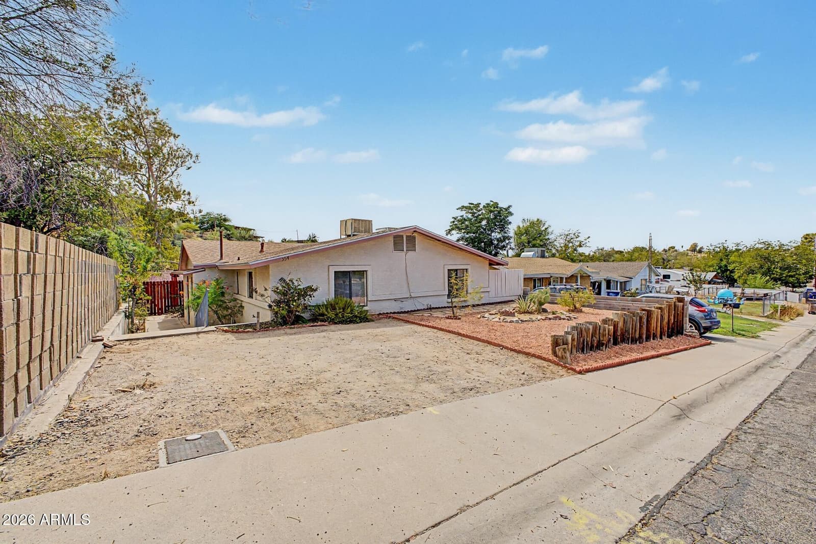 354 N JACKSON Street, Wickenburg, AZ 85390 — photo 2 of 37