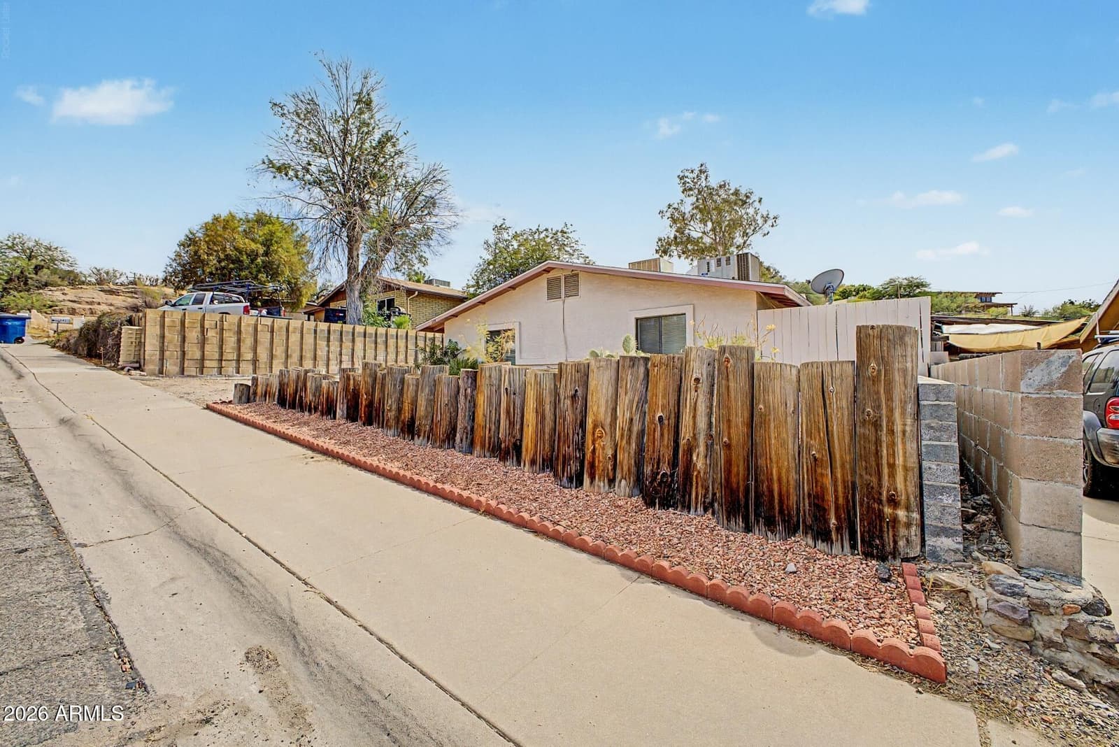 354 N JACKSON Street, Wickenburg, AZ 85390 — photo 3 of 37