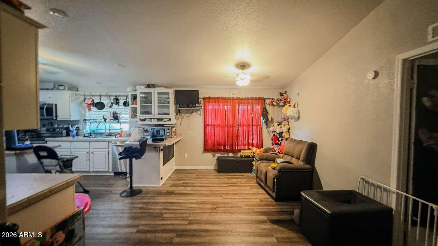 609 W ANDREA Circle, Miami, AZ 85539 — photo 26 of 31