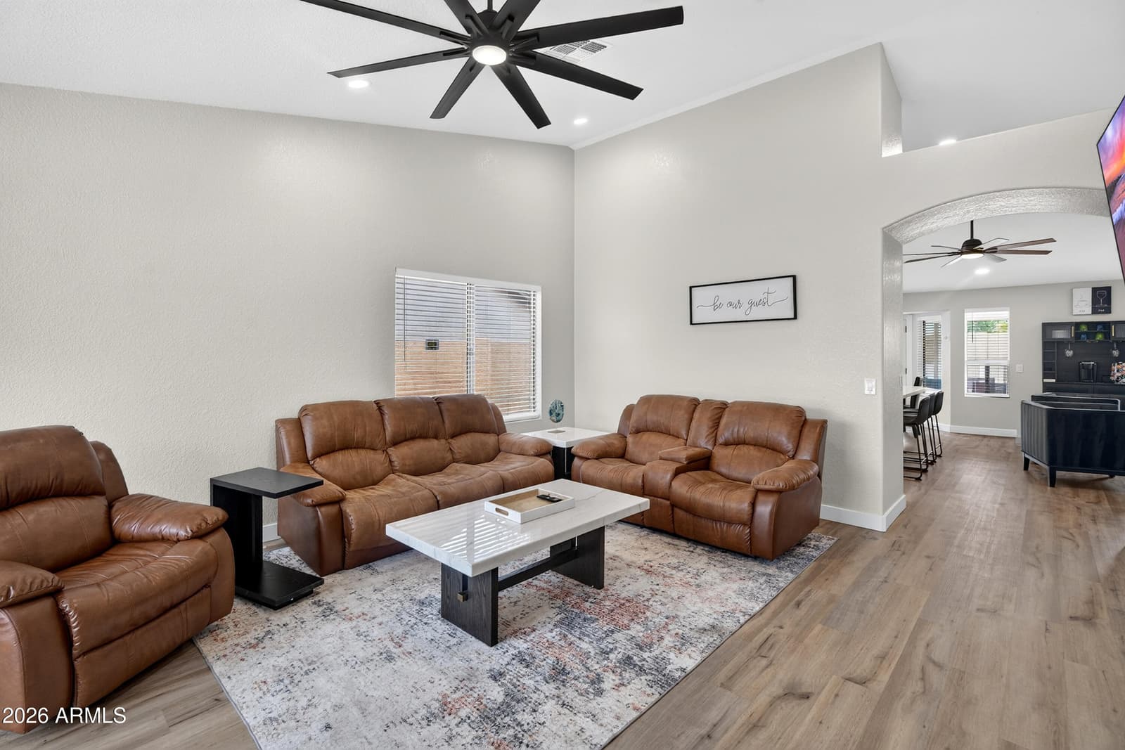 8947 W SIERRA VISTA Drive, Glendale, AZ 85305 — photo 3 of 41