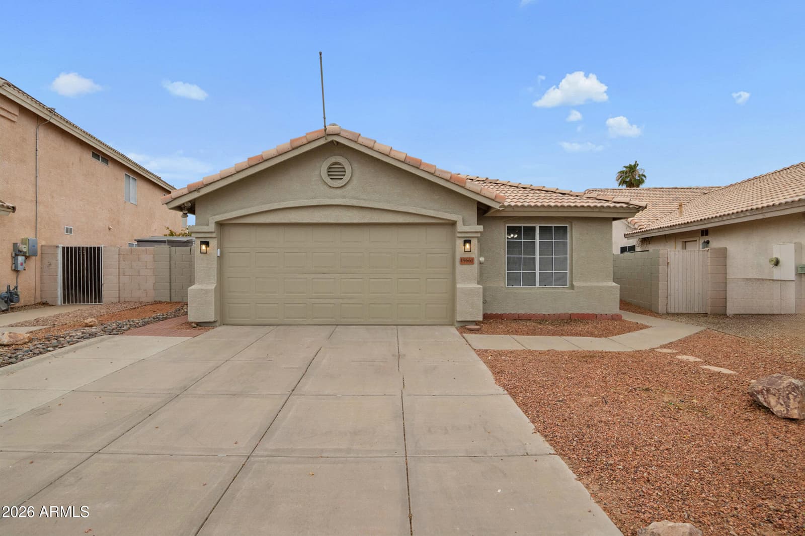 15661 W HAMMOND Drive, Goodyear, AZ 85338 — photo 5 of 50