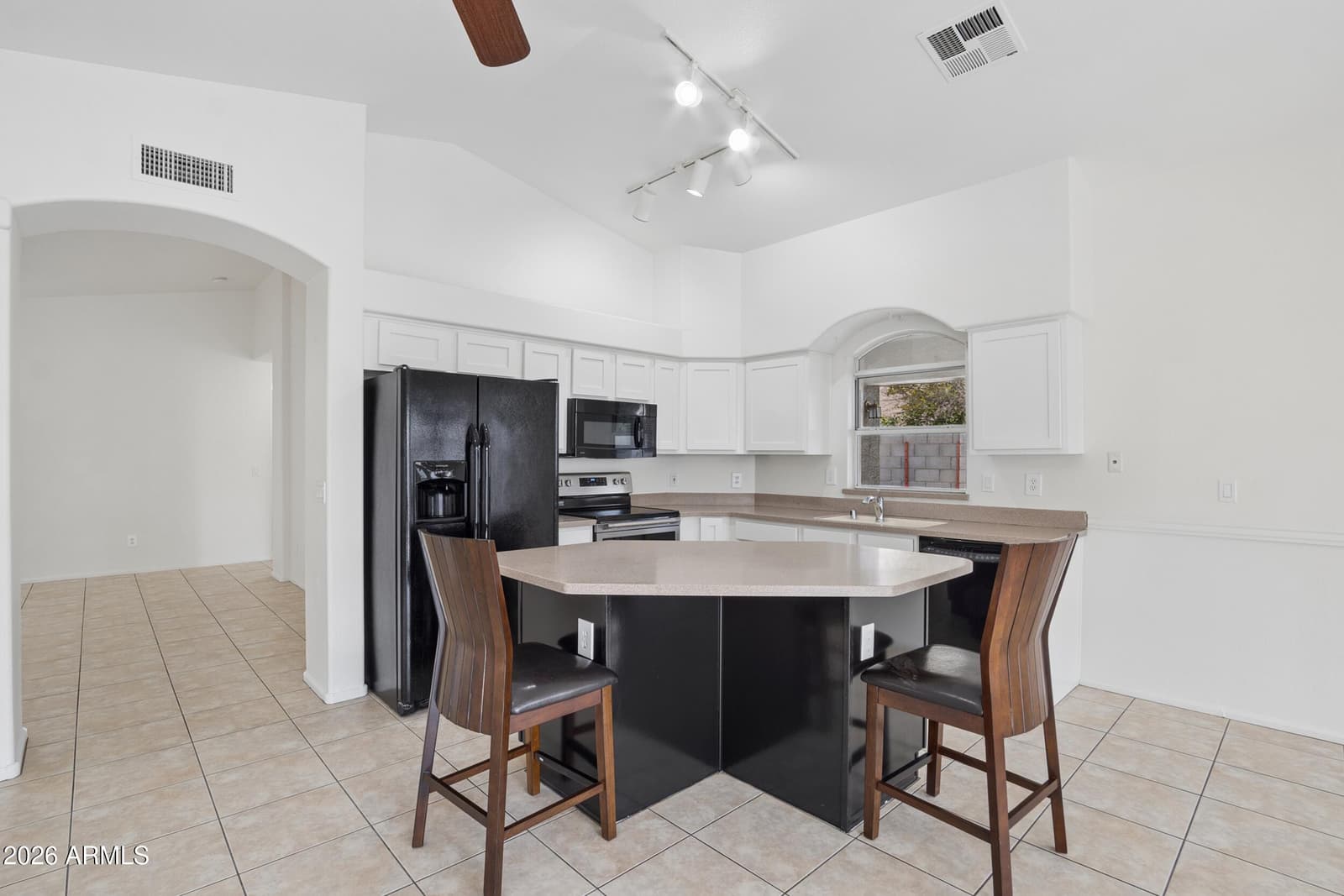 15661 W HAMMOND Drive, Goodyear, AZ 85338 — photo 9 of 50