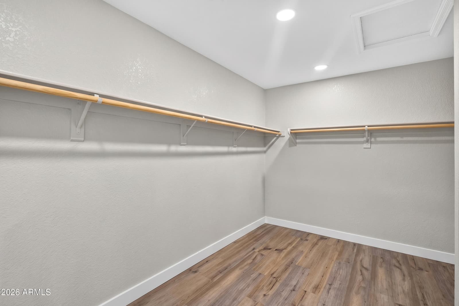 8947 W SIERRA VISTA Drive, Glendale, AZ 85305 — photo 23 of 41