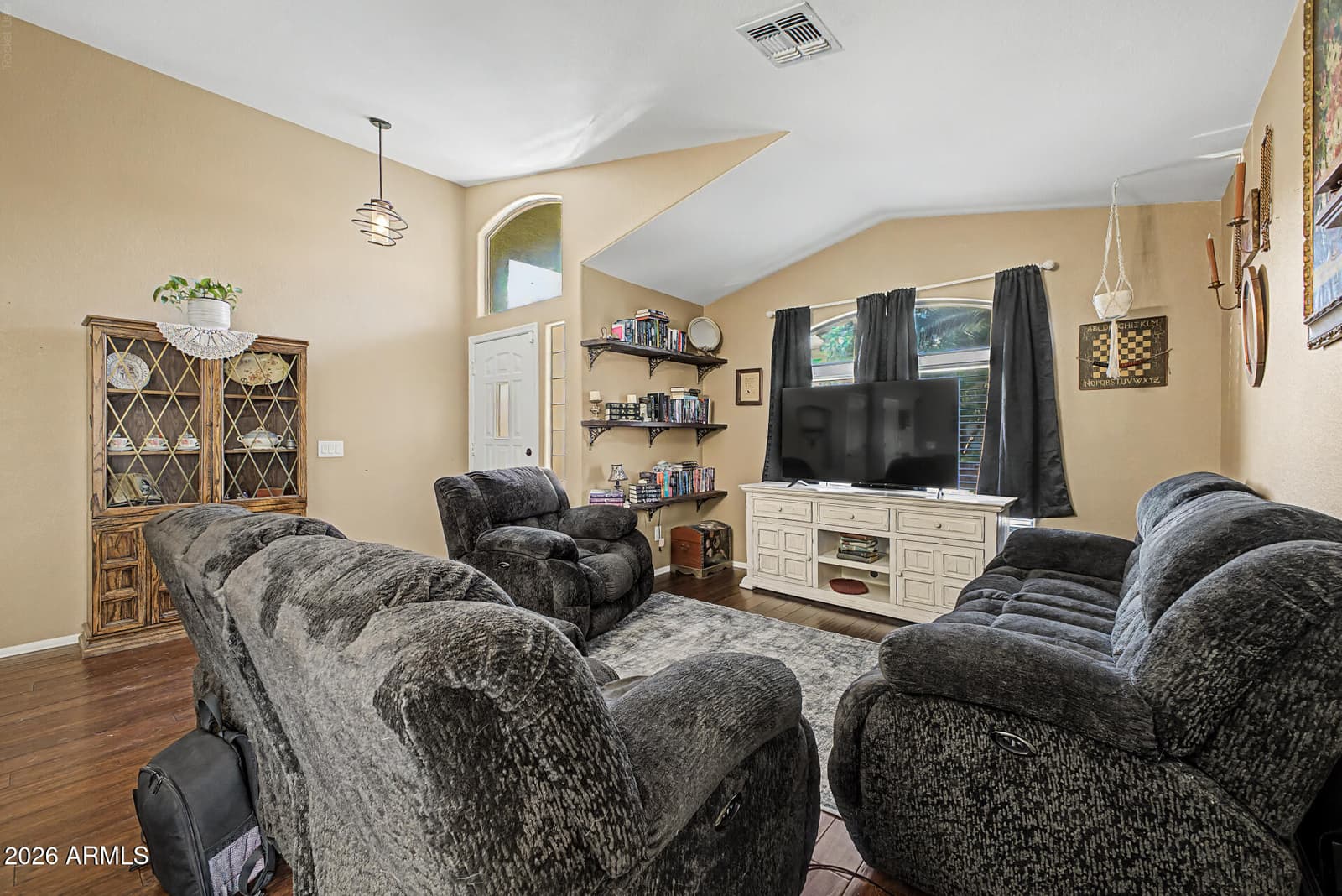 853 E MOUNTAIN VIEW Road, San Tan Valley, AZ 85143 — photo 10 of 38