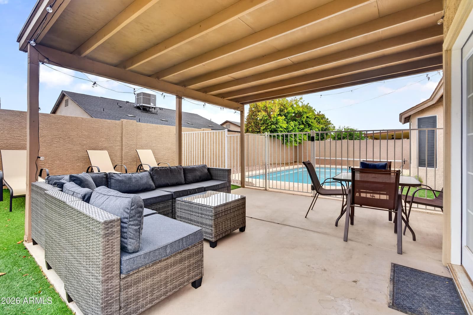 8947 W SIERRA VISTA Drive, Glendale, AZ 85305 — photo 33 of 41