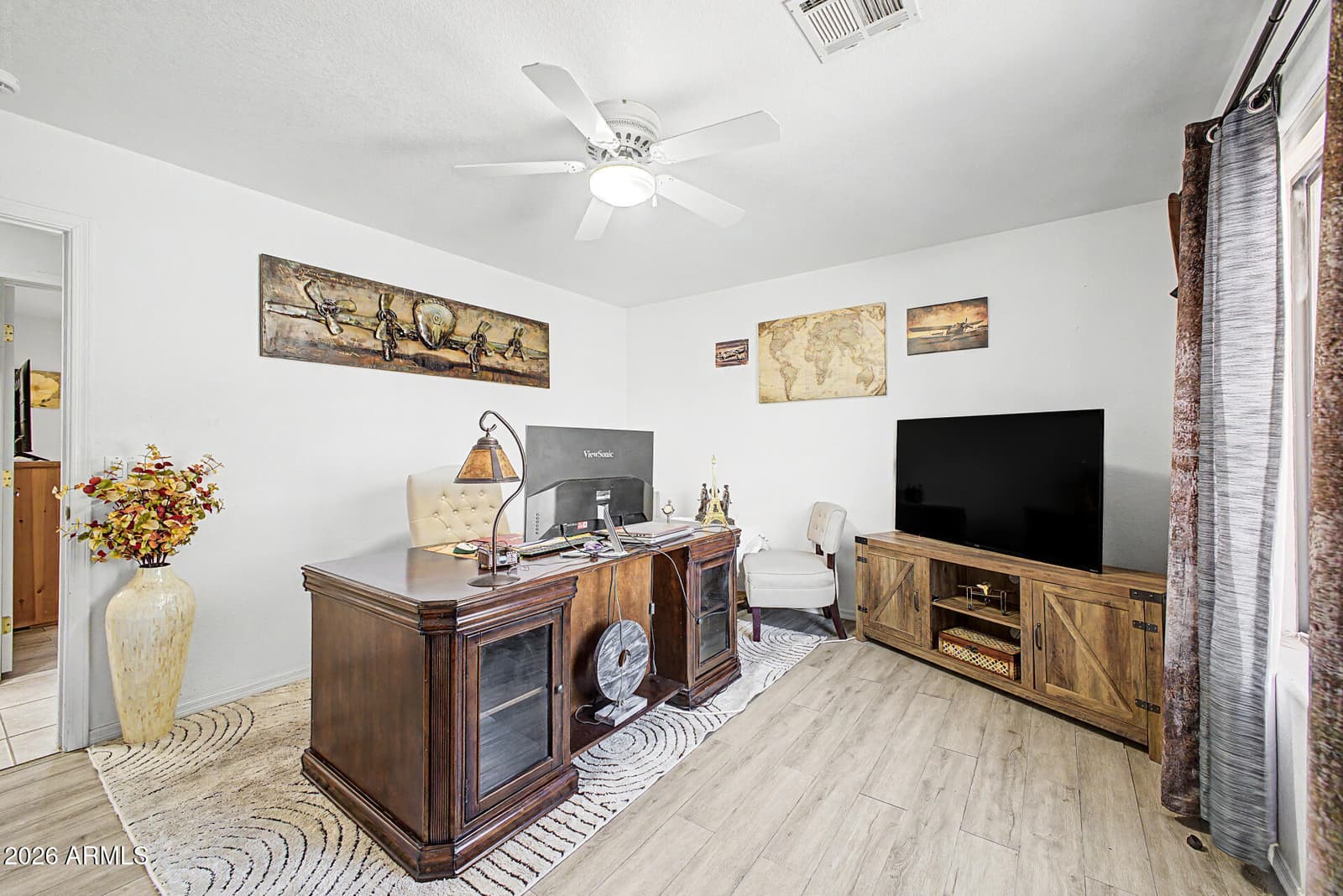 560 TOPEKA Drive, Wickenburg, AZ 85390 — photo 12 of 30