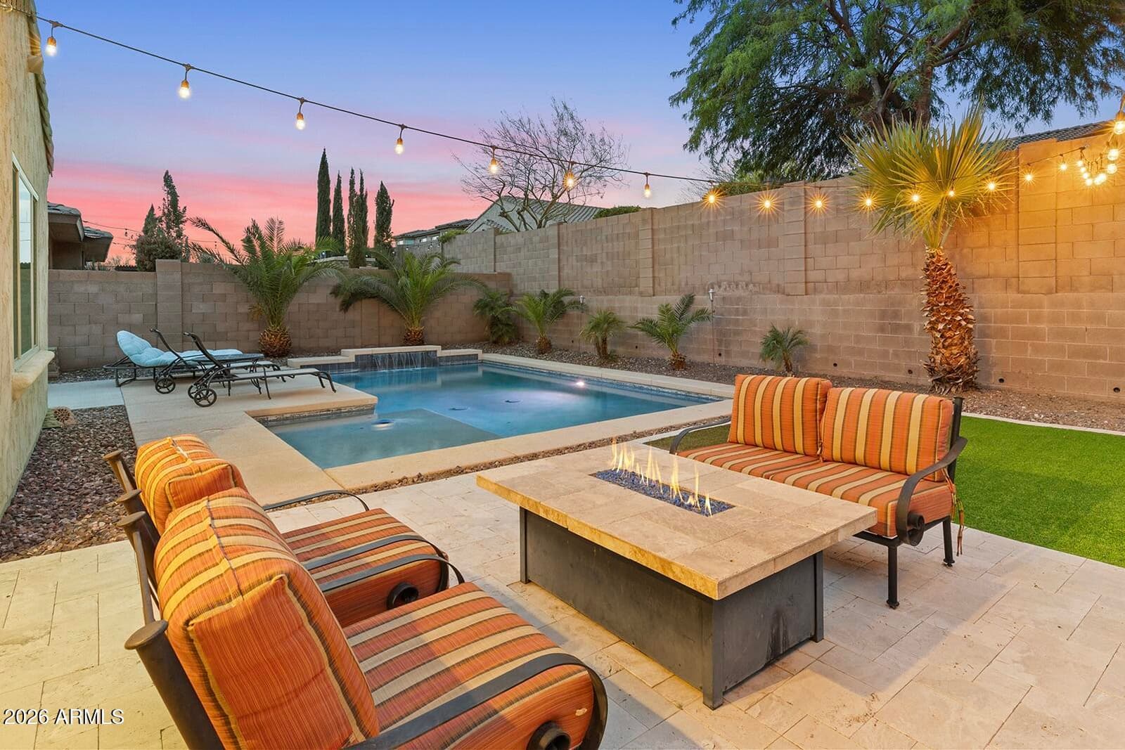 13392 W CREOSOTE Drive, Peoria, AZ 85383