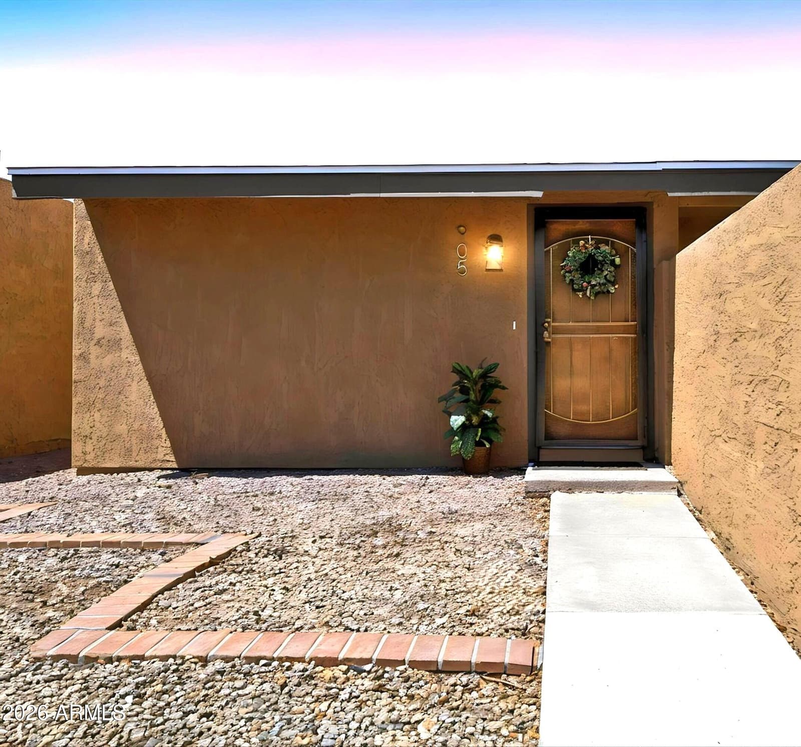 905 S Hacienda Drive, Tempe, AZ 85281 — photo 1 of 25