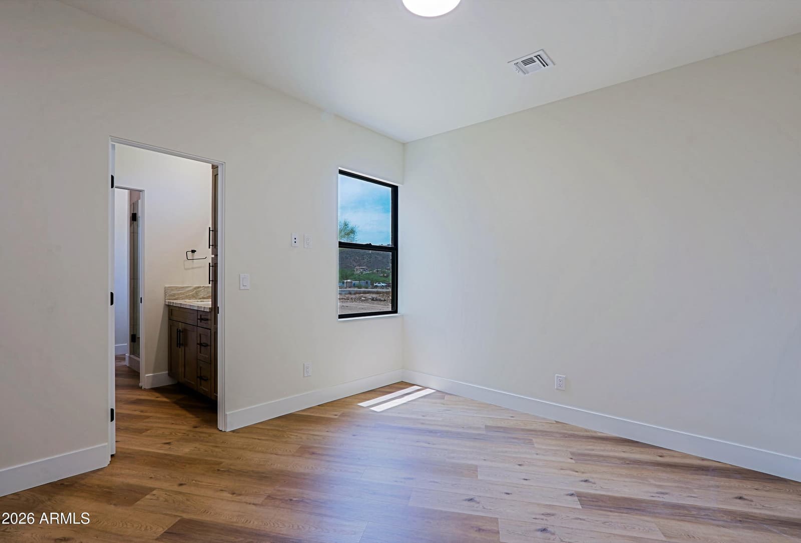 553 W CAVALRY Road, New River, AZ 85087 — photo 11 of 70