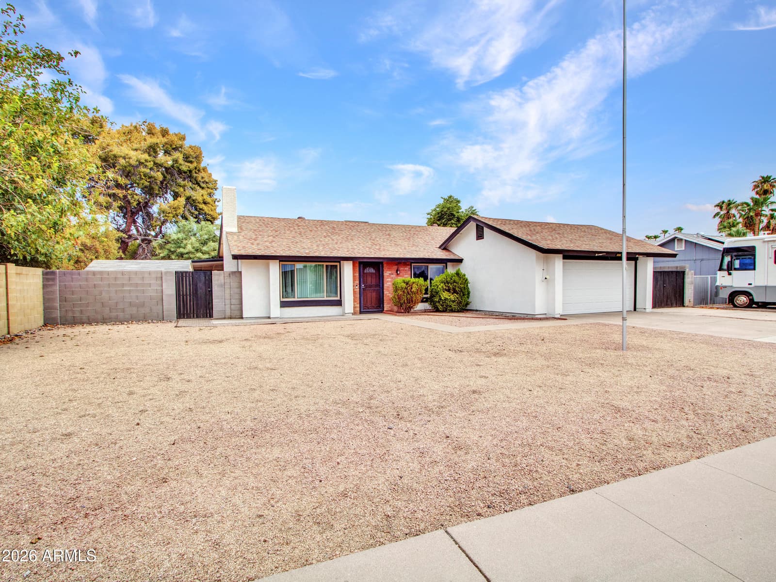 2324 W PORT AU PRINCE Lane, Phoenix, AZ 85023 — photo 3 of 52