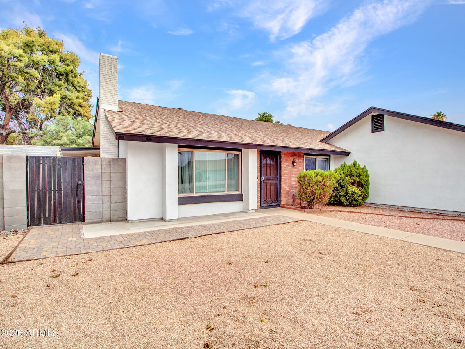 2324 W PORT AU PRINCE Lane, Phoenix, AZ 85023 — photo 5 of 52