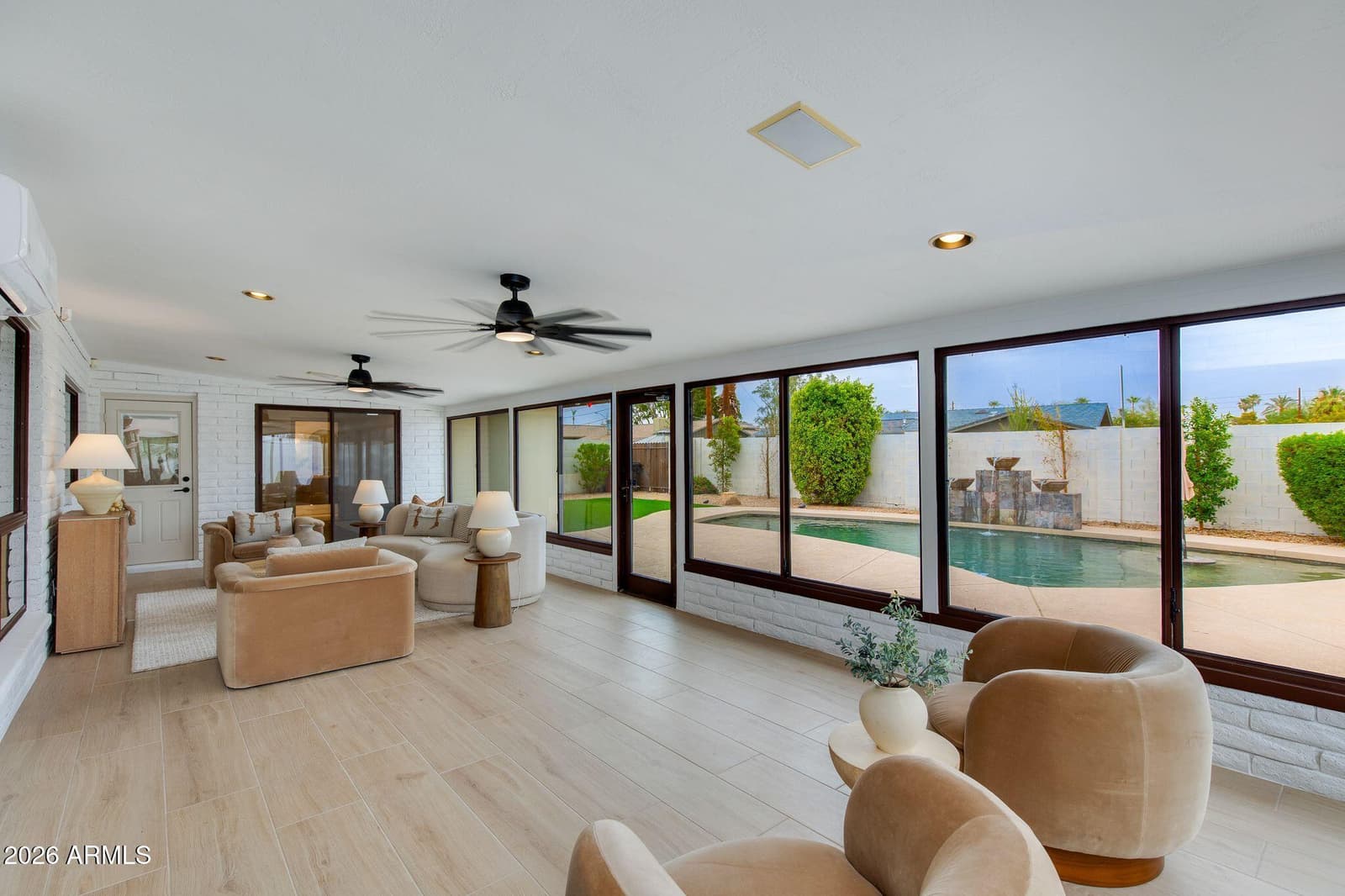 8562 E TURNEY Avenue, Scottsdale, AZ 85251 — photo 16 of 19