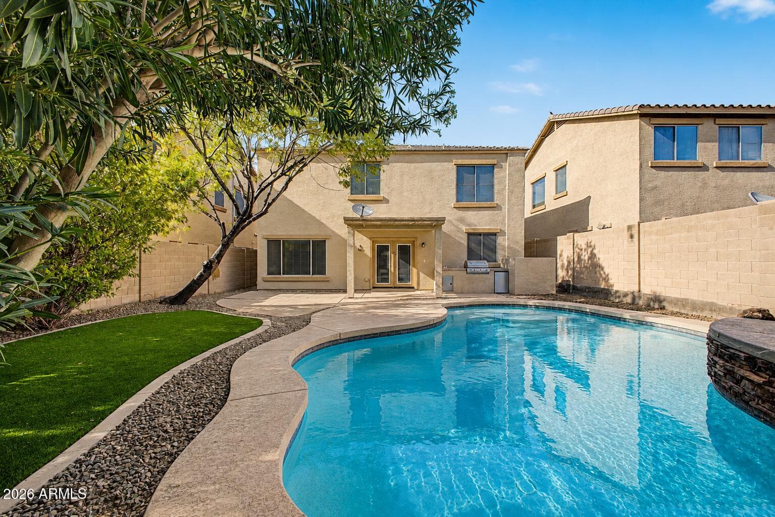 2323 W HUNTER Court, Phoenix, AZ 85085