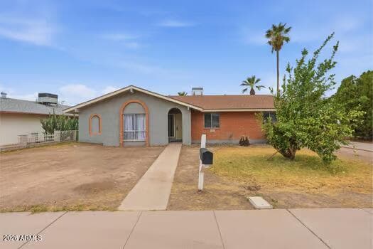 3709 W YUCCA Street, Phoenix, AZ 85029 — photo 1 of 22