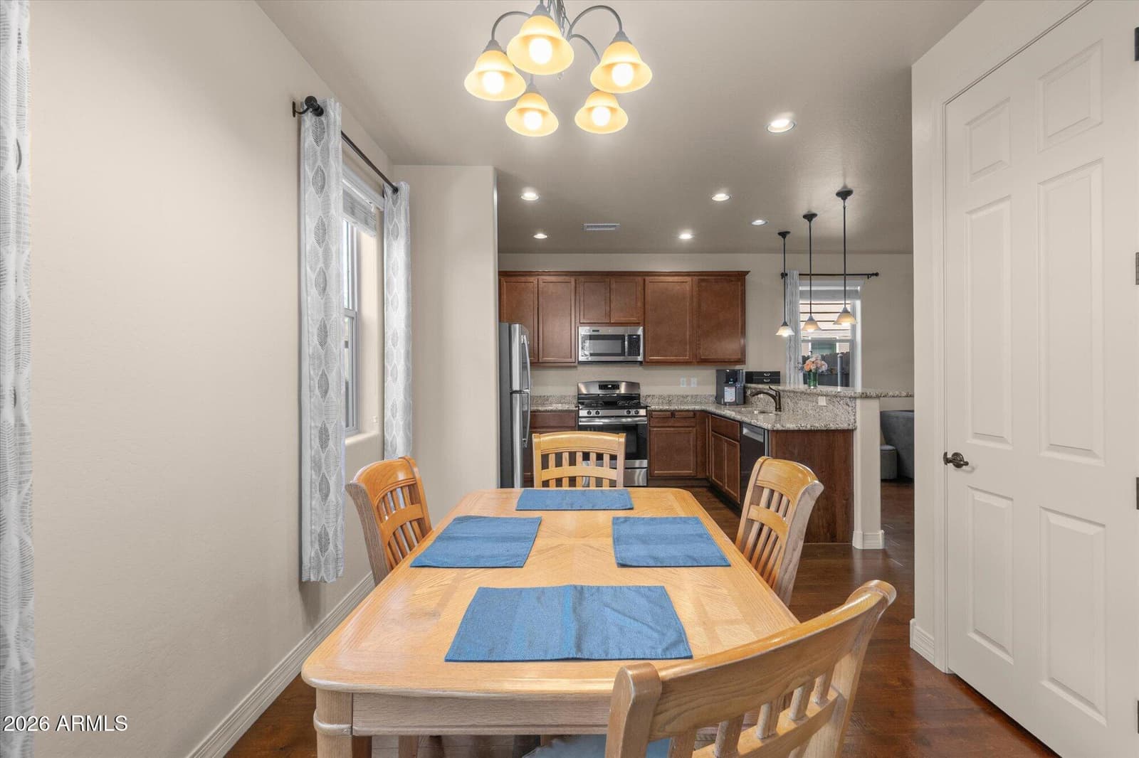 2453 W POLLO Circle 282, Flagstaff, AZ 86001 — photo 8 of 30