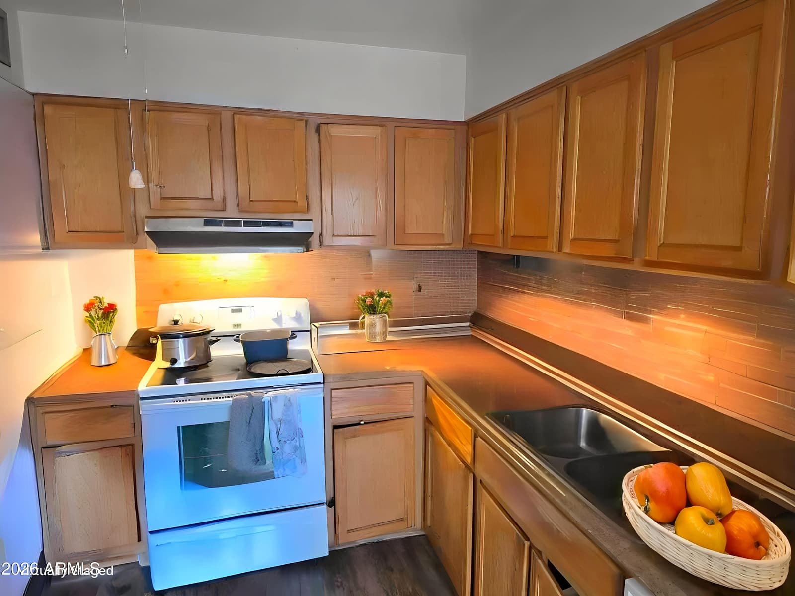 4450 E PUEBLO Avenue, Phoenix, AZ 85040 — photo 4 of 8