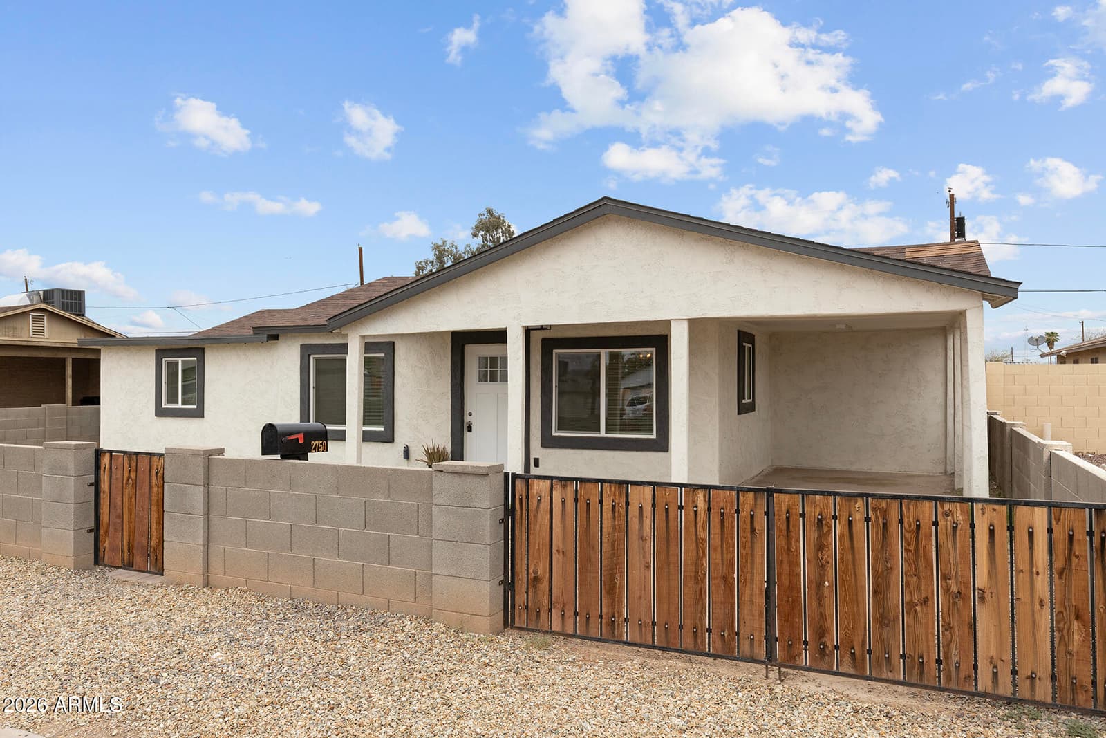 2750 E WIER Avenue, Phoenix, AZ 85040 — photo 1 of 23