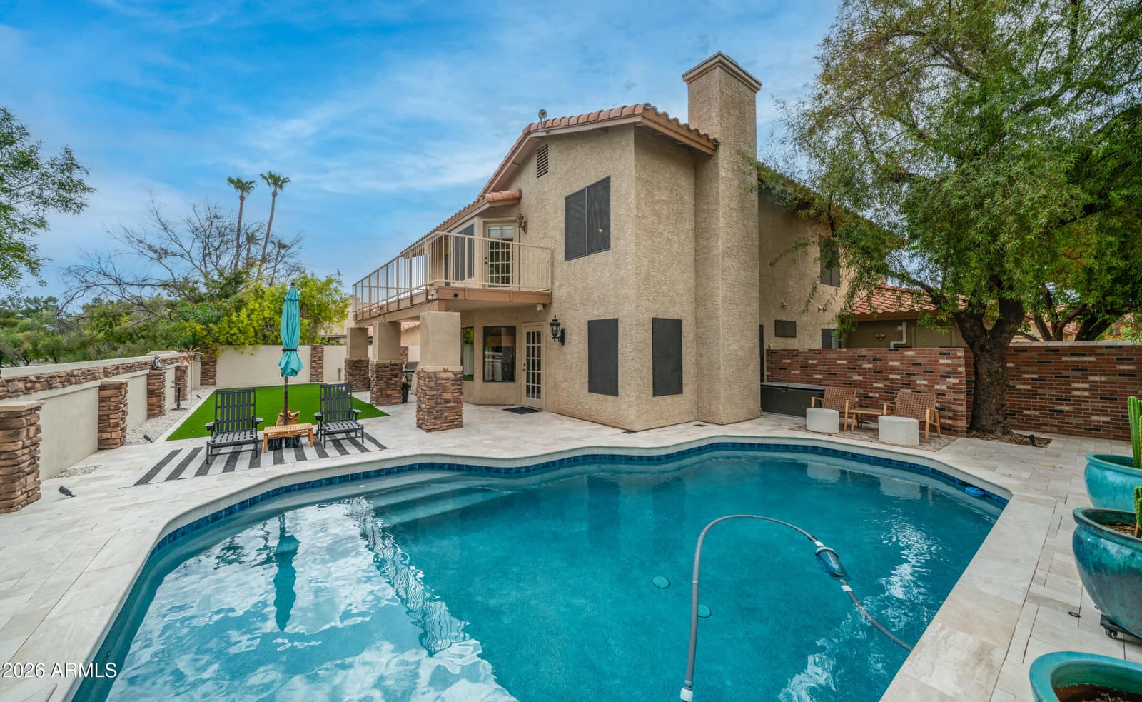 42 E MARIA Lane, Tempe, AZ 85284 — photo 2 of 56