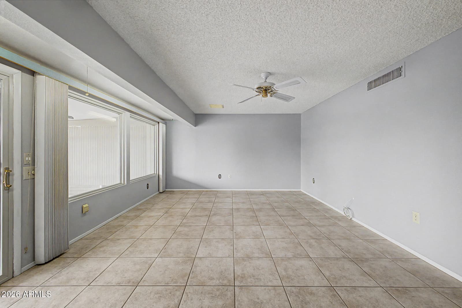 9433 W HUTTON Drive, Sun City, AZ 85351 — photo 27 of 43