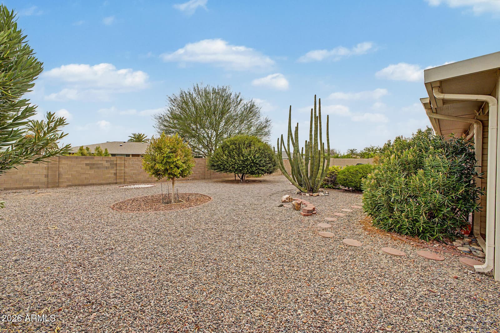 9433 W HUTTON Drive, Sun City, AZ 85351 — photo 39 of 43
