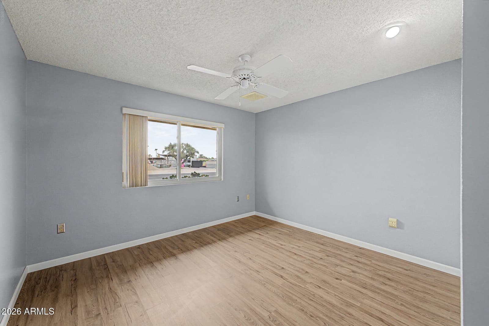 9433 W HUTTON Drive, Sun City, AZ 85351 — photo 22 of 43