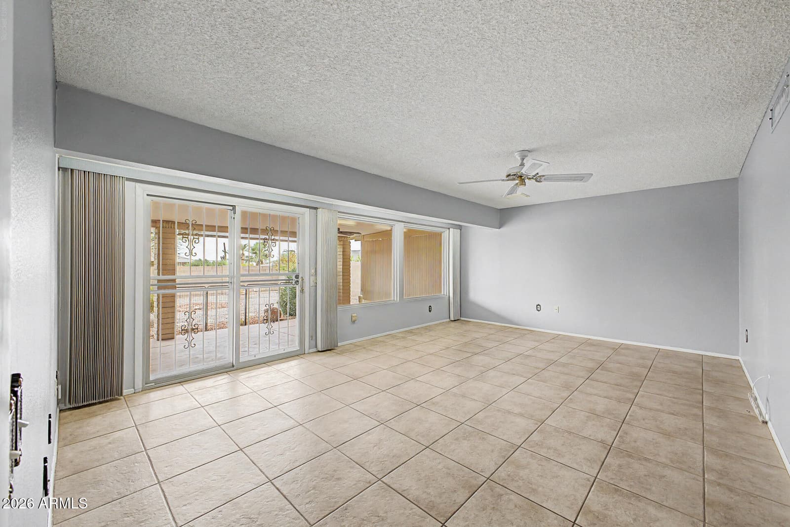 9433 W HUTTON Drive, Sun City, AZ 85351 — photo 26 of 43