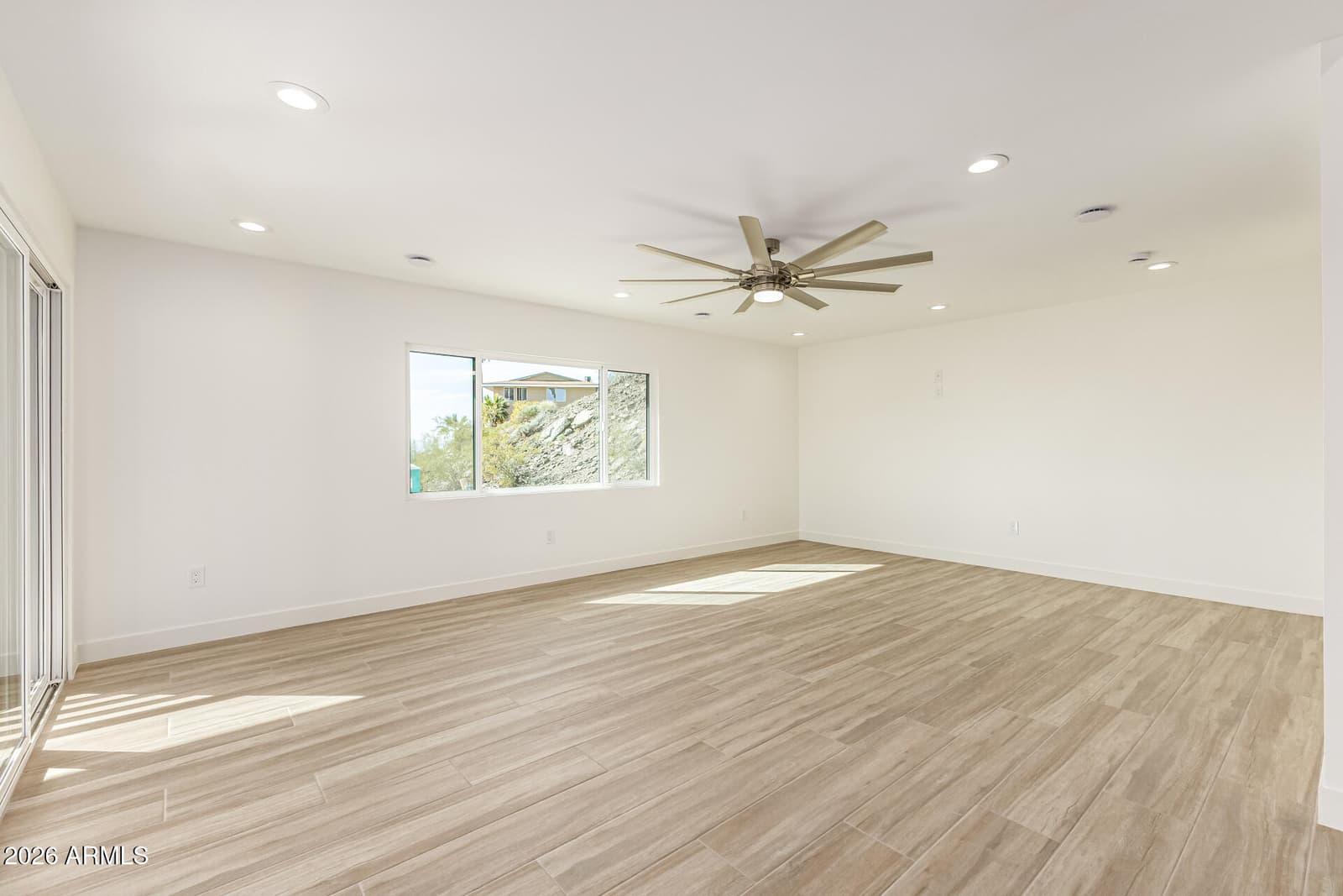 1402 E Las Palmaritas Drive, Phoenix, AZ 85020 — photo 6 of 82