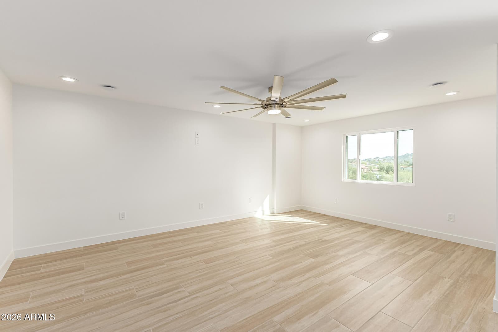 1402 E Las Palmaritas Drive, Phoenix, AZ 85020 — photo 13 of 82