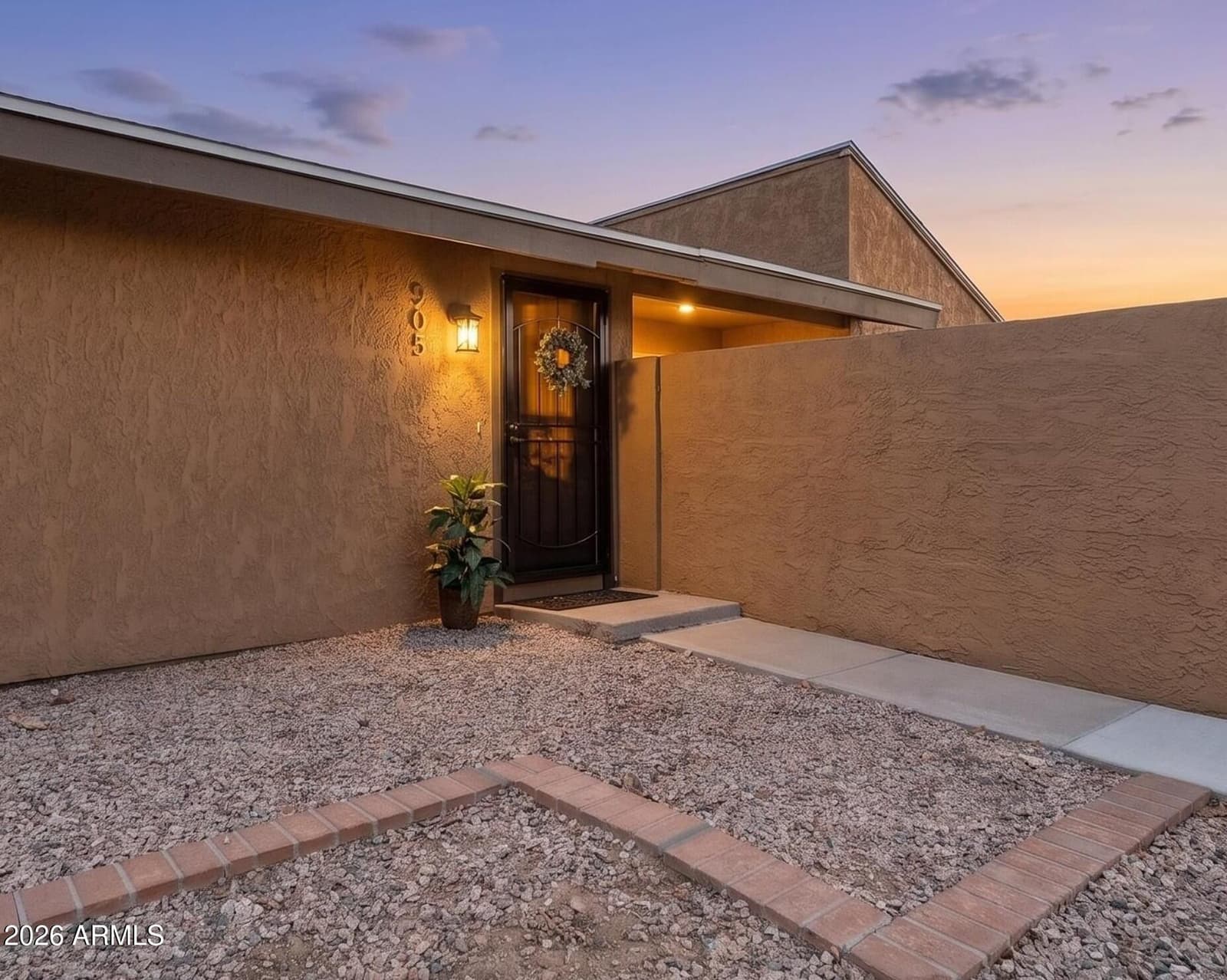 905 S Hacienda Drive, Tempe, AZ 85281 — photo 2 of 25