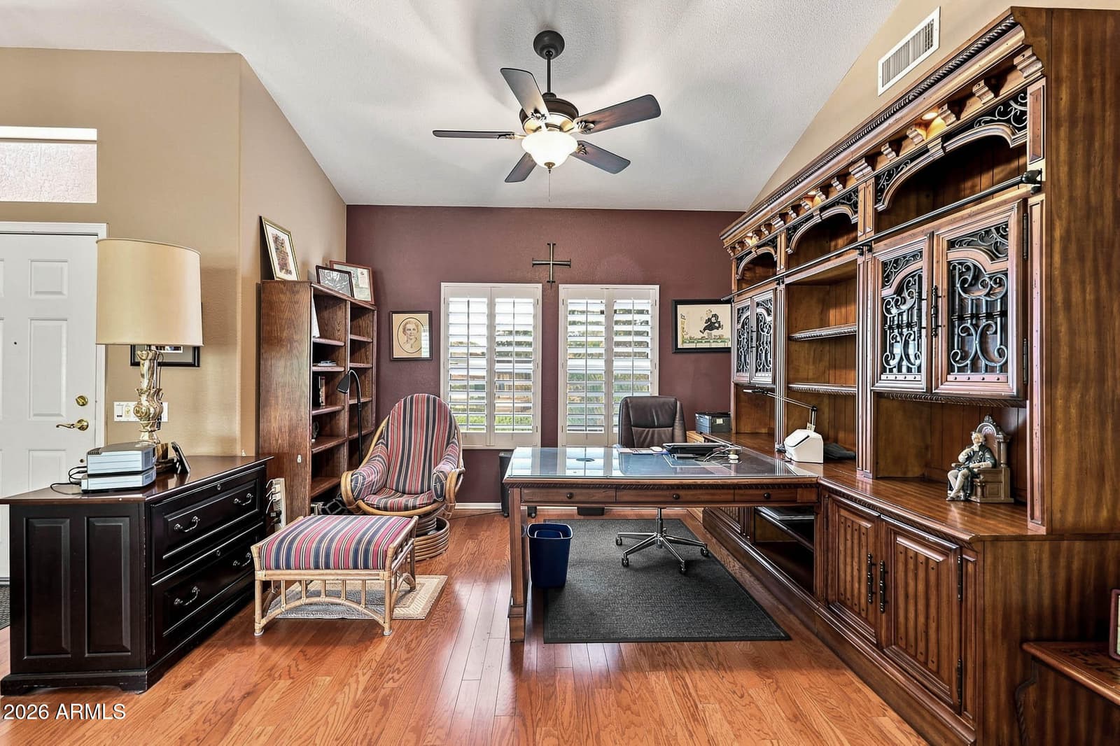 15674 W ECHOWOOD Court, Surprise, AZ 85374 — photo 4 of 43