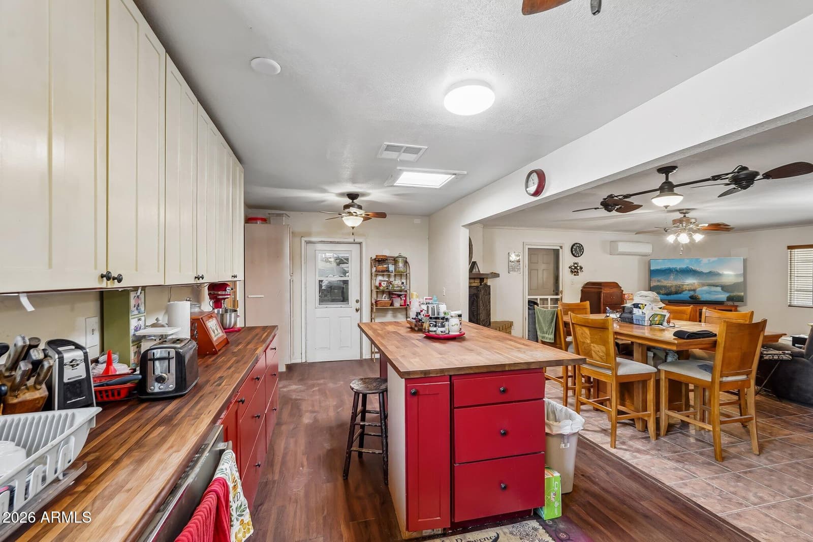 10520 W MULBERRY Drive, Avondale, AZ 85392 — photo 9 of 32
