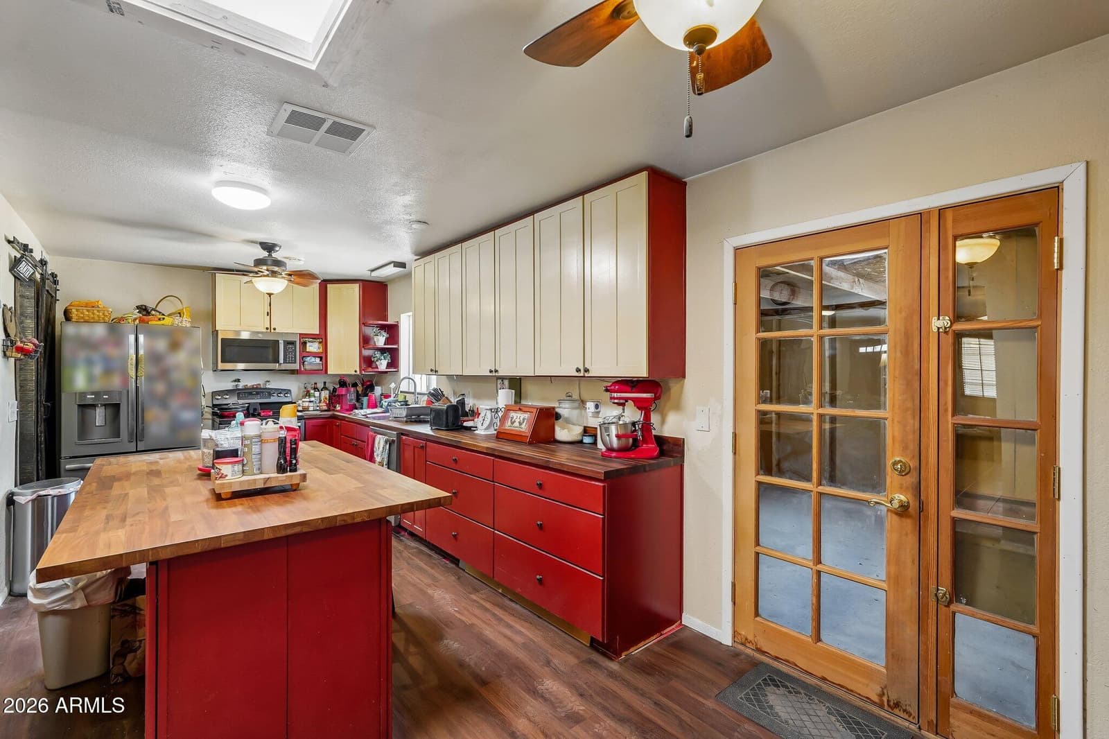 10520 W MULBERRY Drive, Avondale, AZ 85392 — photo 12 of 32