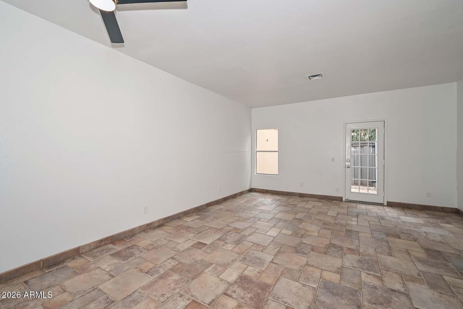 18837 N 34TH Drive 4, Phoenix, AZ 85027 — photo 11 of 35