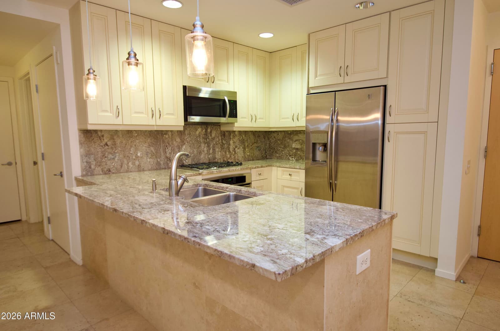 7147 E RANCHO VISTA Drive 3010, Scottsdale, AZ 85251 — photo 6 of 39