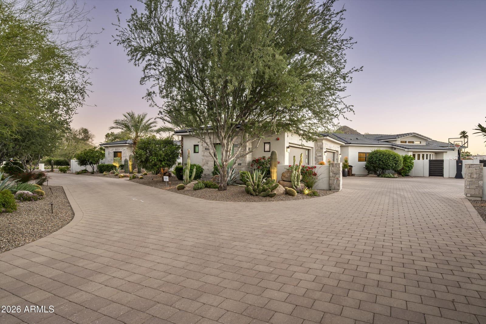 8700 N 55TH Place, Paradise Valley, AZ 85253 — photo 43 of 45