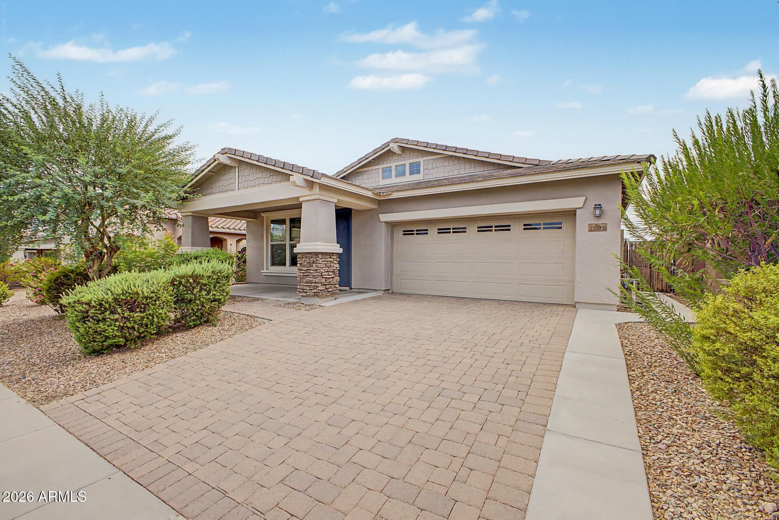 13227 W COPPERLEAF Lane, Peoria, AZ 85383 — photo 3 of 51